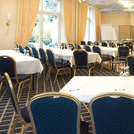 Residenz ホテル 4*